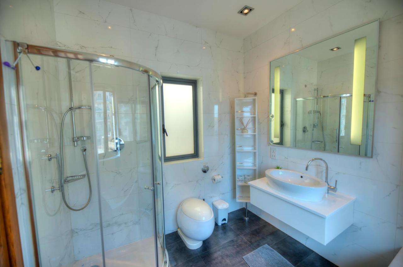 Spacious 3Bedrooms With Spectacular Views Goslm-6 Sliema Luaran gambar